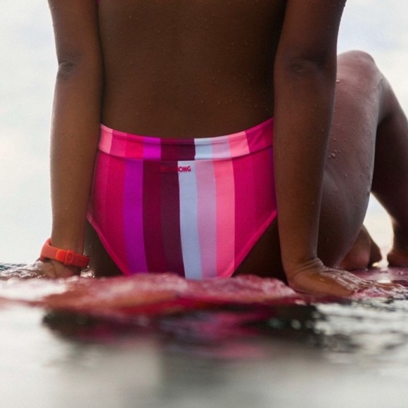 NWT Billabong high waisted bikini bottoms! - Picture 2 of 4